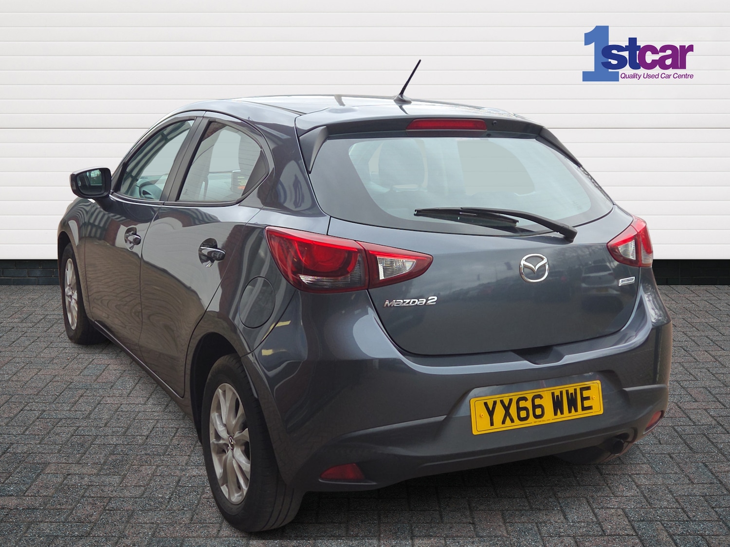 Used Mazda Mazda2 2016 for sale - 77600480: Photo 3