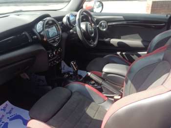 Used MINI Hatch 2019 for sale - 75104683: Photo