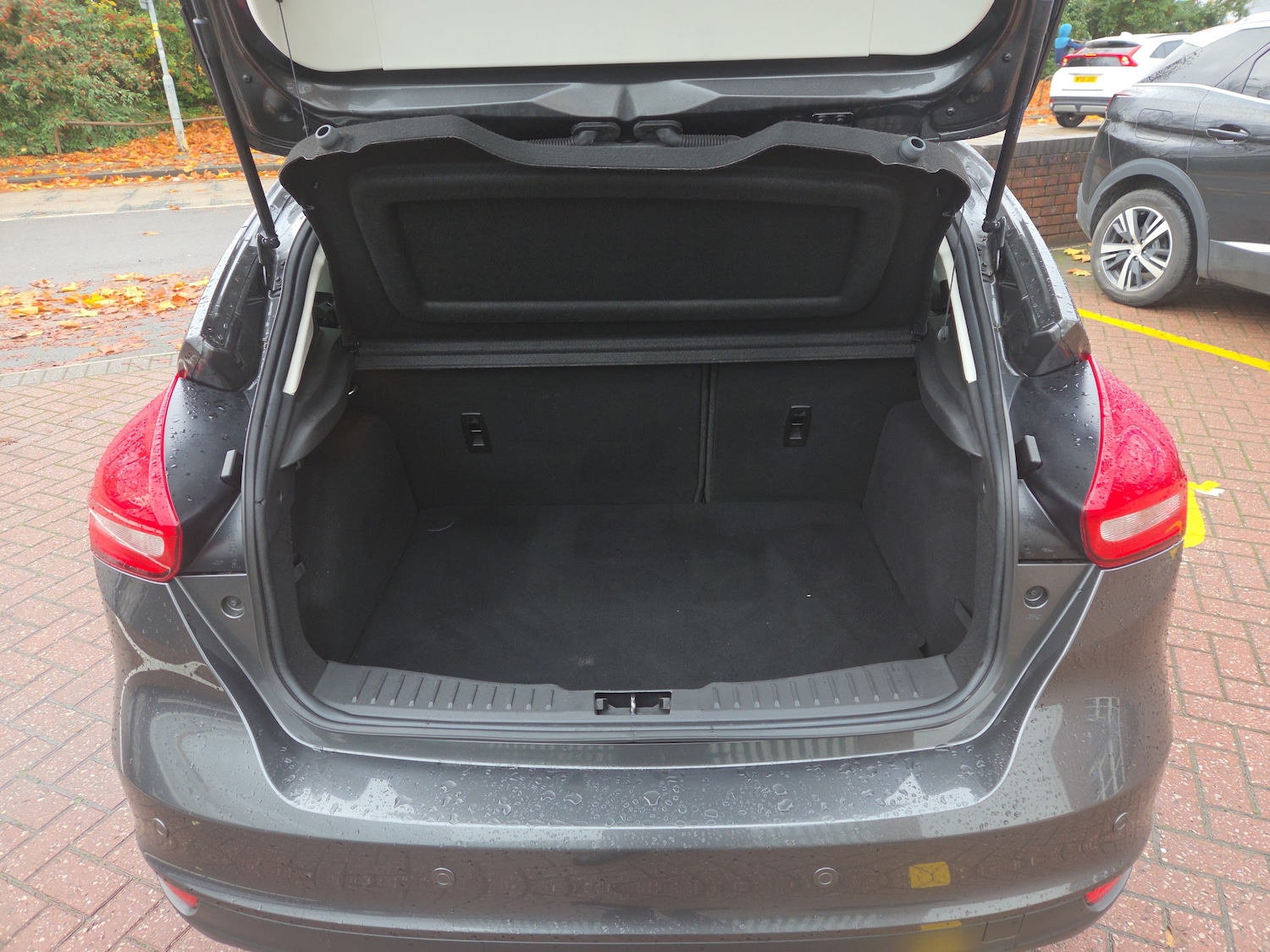 Used Ford Focus 2017 for sale - 76563388: Photo 9