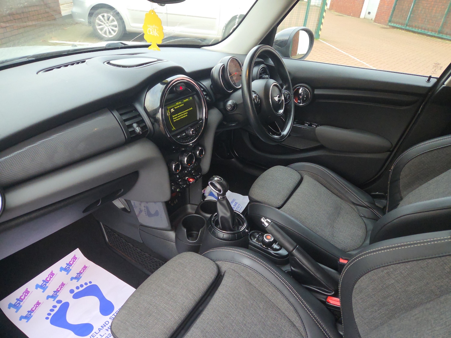 Used MINI Hatch 2014 for sale - 76915122: Photo 2