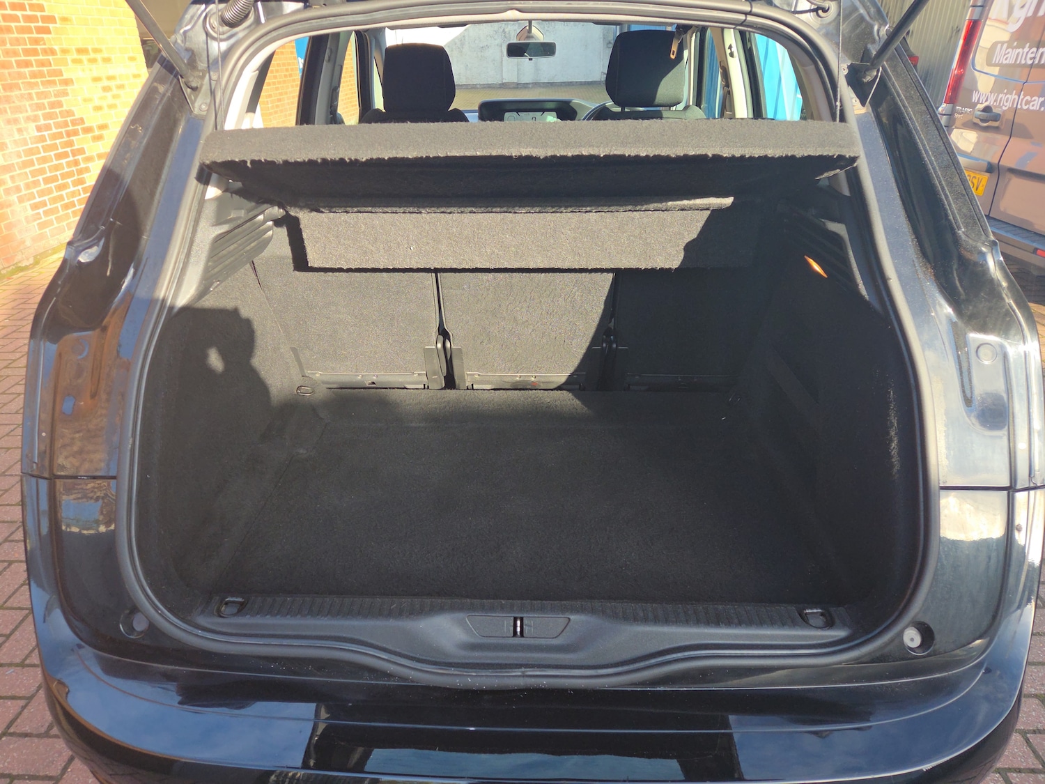 Used Citroen C4 Picasso 2014 for sale - 76373066: Photo 9