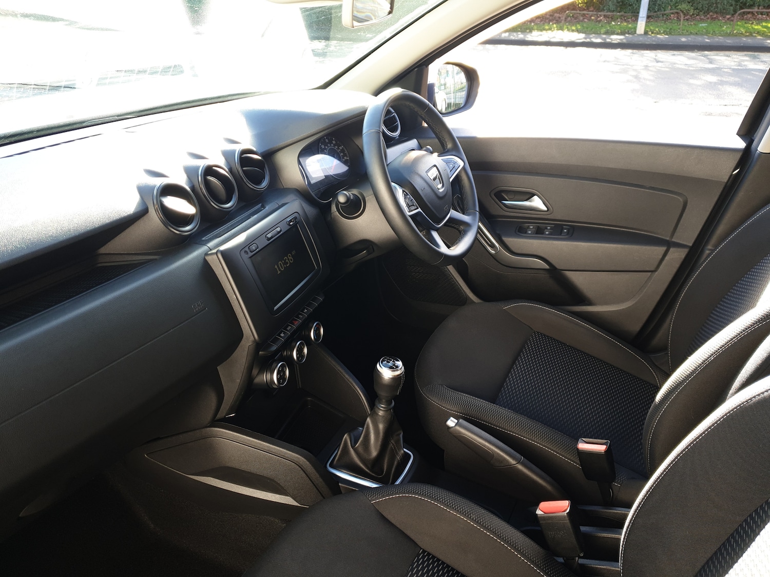 Used Dacia Duster 2018 for sale - 77576532: Photo 2