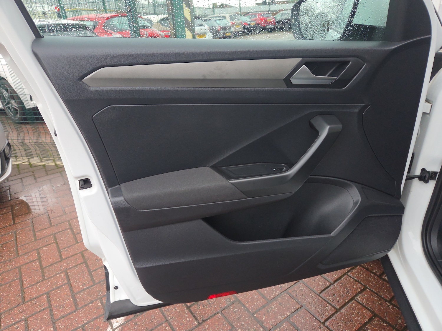 Used Volkswagen T-Roc 2020 for sale - 77193722: Photo 11