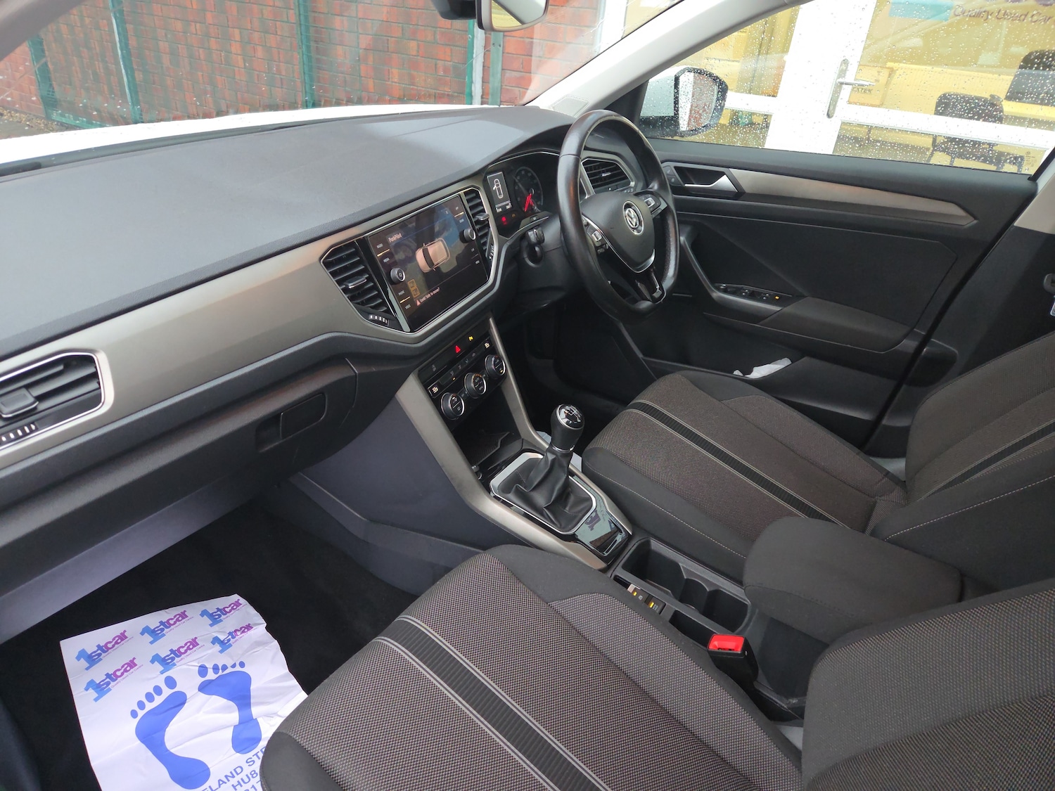 Used Volkswagen T-Roc 2020 for sale - 77193722: Photo 2