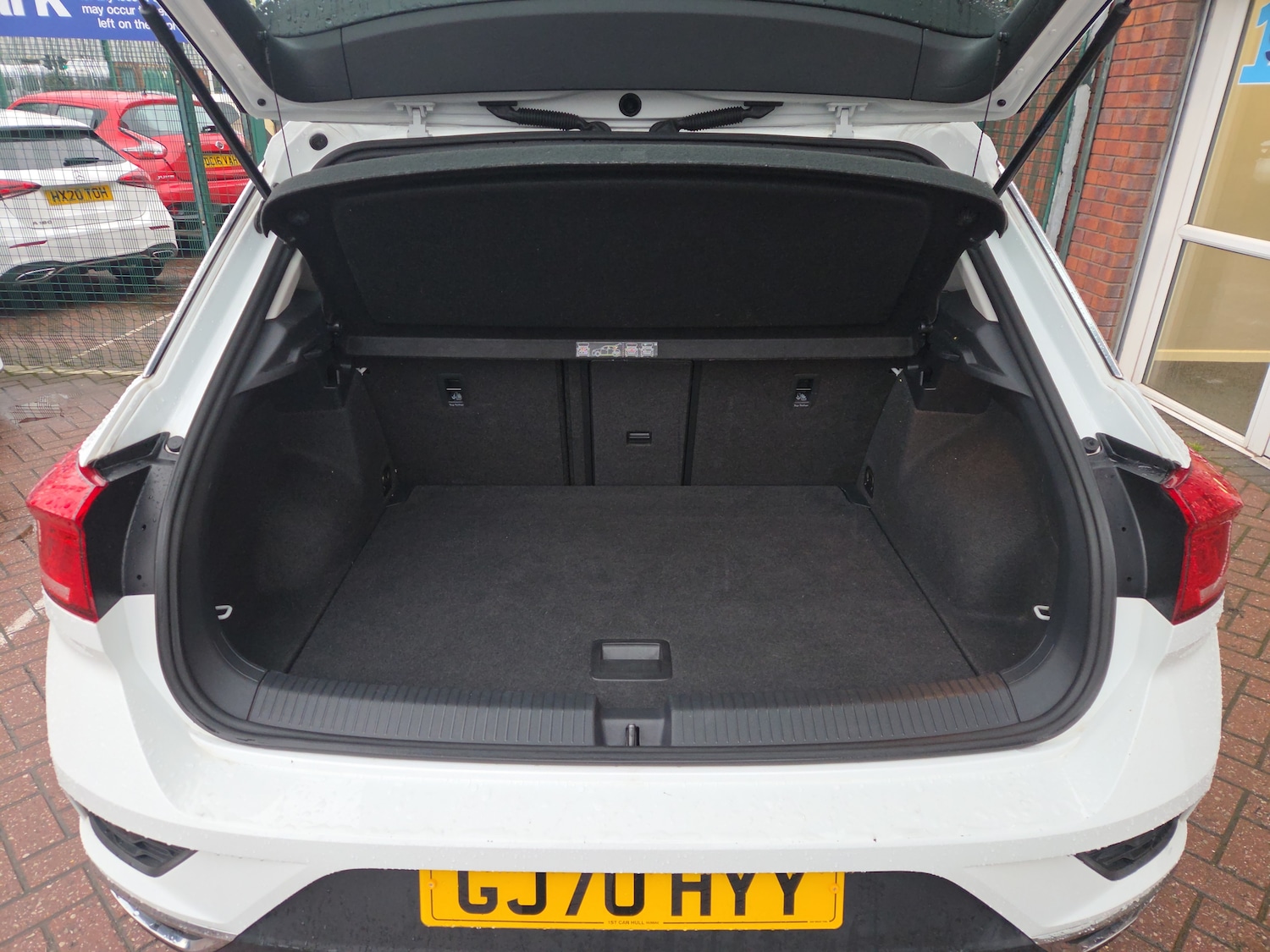 Used Volkswagen T-Roc 2020 for sale - 77193722: Photo 9