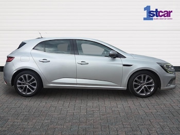 Used Renault Megane 2017 for sale - 79427747: Photo