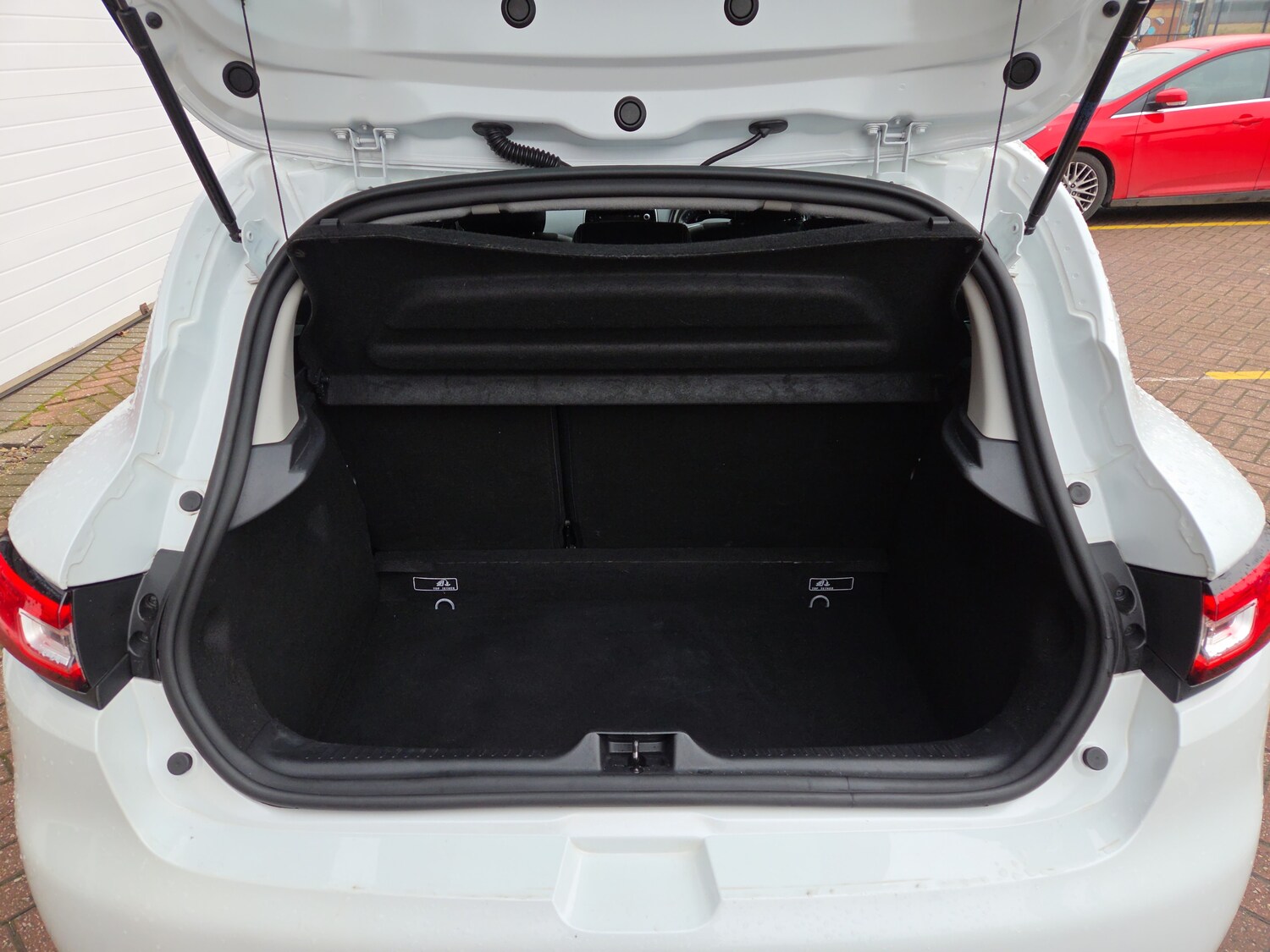 Used Renault Clio 2018 for sale - 77698320: Photo 9