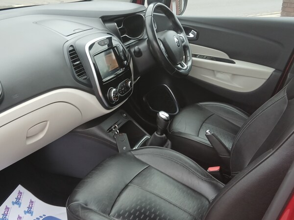 Used Renault Captur 2018 for sale - 75615233: Photo 2