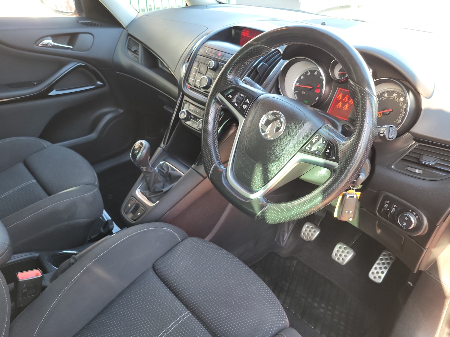 Used Vauxhall Zafira 2014 for sale - 78089120: Photo 6