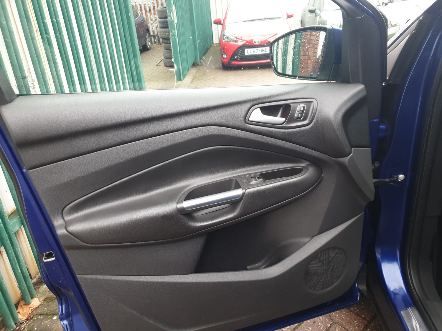 Used Ford Kuga 2017 for sale - 77442681: Photo 11