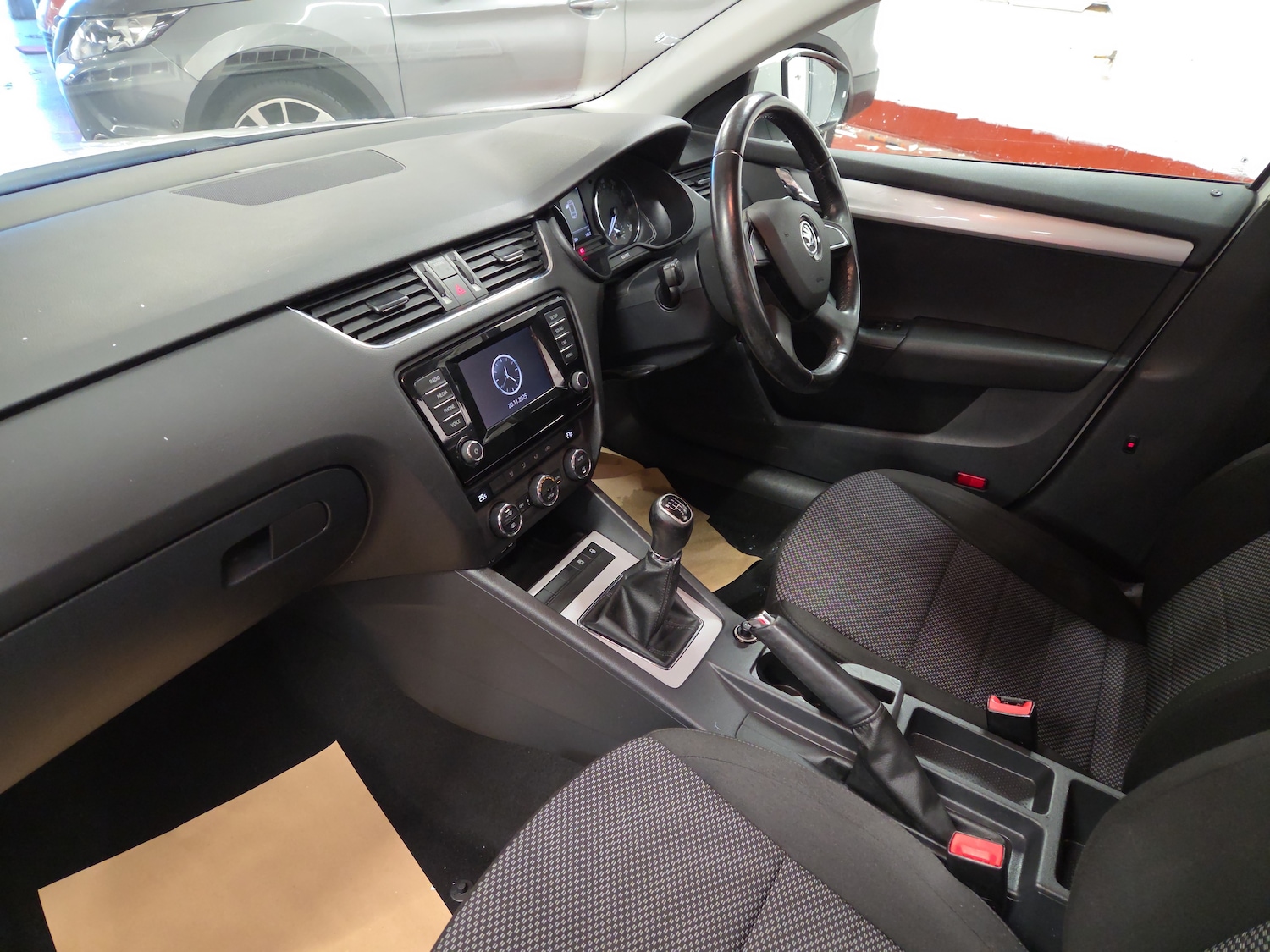 Used Skoda Octavia 2014 for sale - 76661134: Photo 2