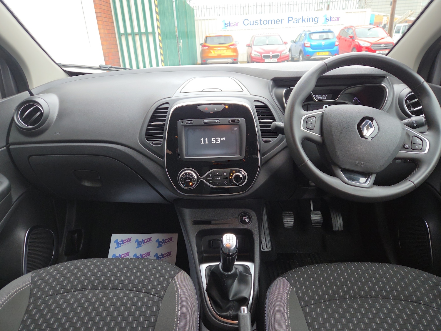 Used Renault Captur 2017 for sale - 76977949: Photo 8