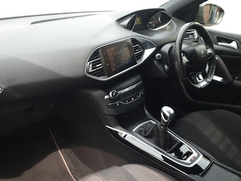 Used Peugeot 308 2019 for sale - 79294103: Photo