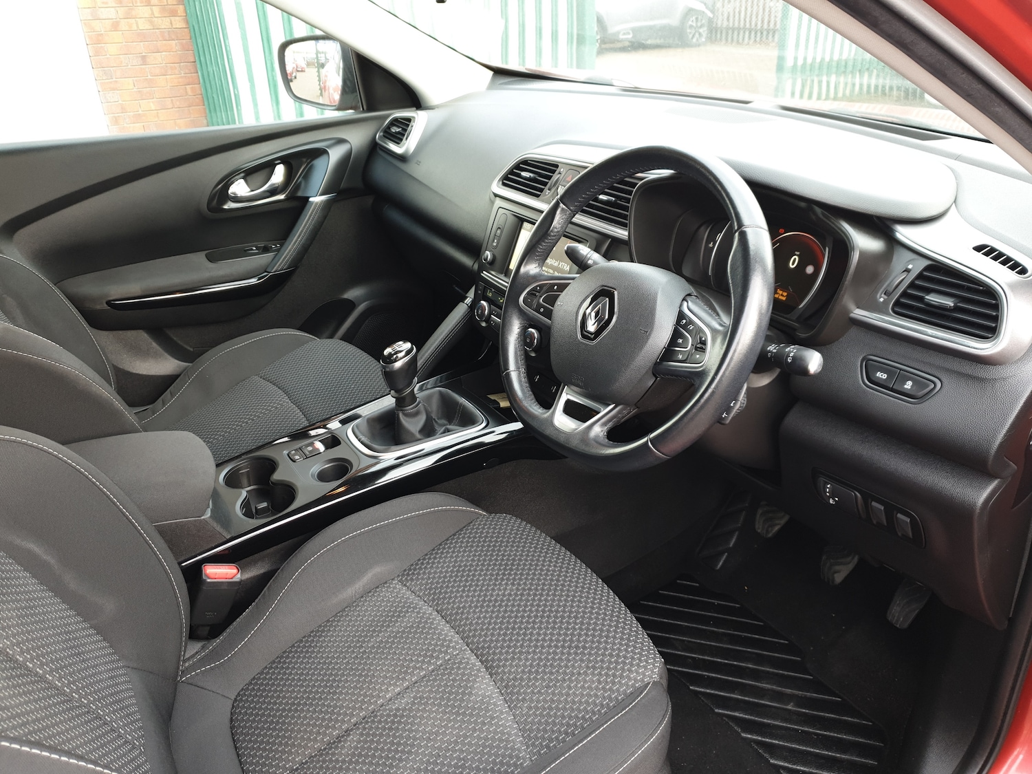 Used Renault Kadjar 2018 for sale - 77726211: Photo 6