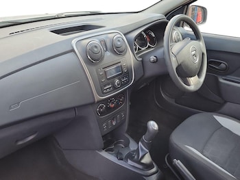 Used Dacia Sandero Stepway 2014 for sale - 79486242: Photo