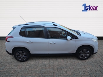 Used Peugeot 2008 2016 for sale - 76661125: Photo