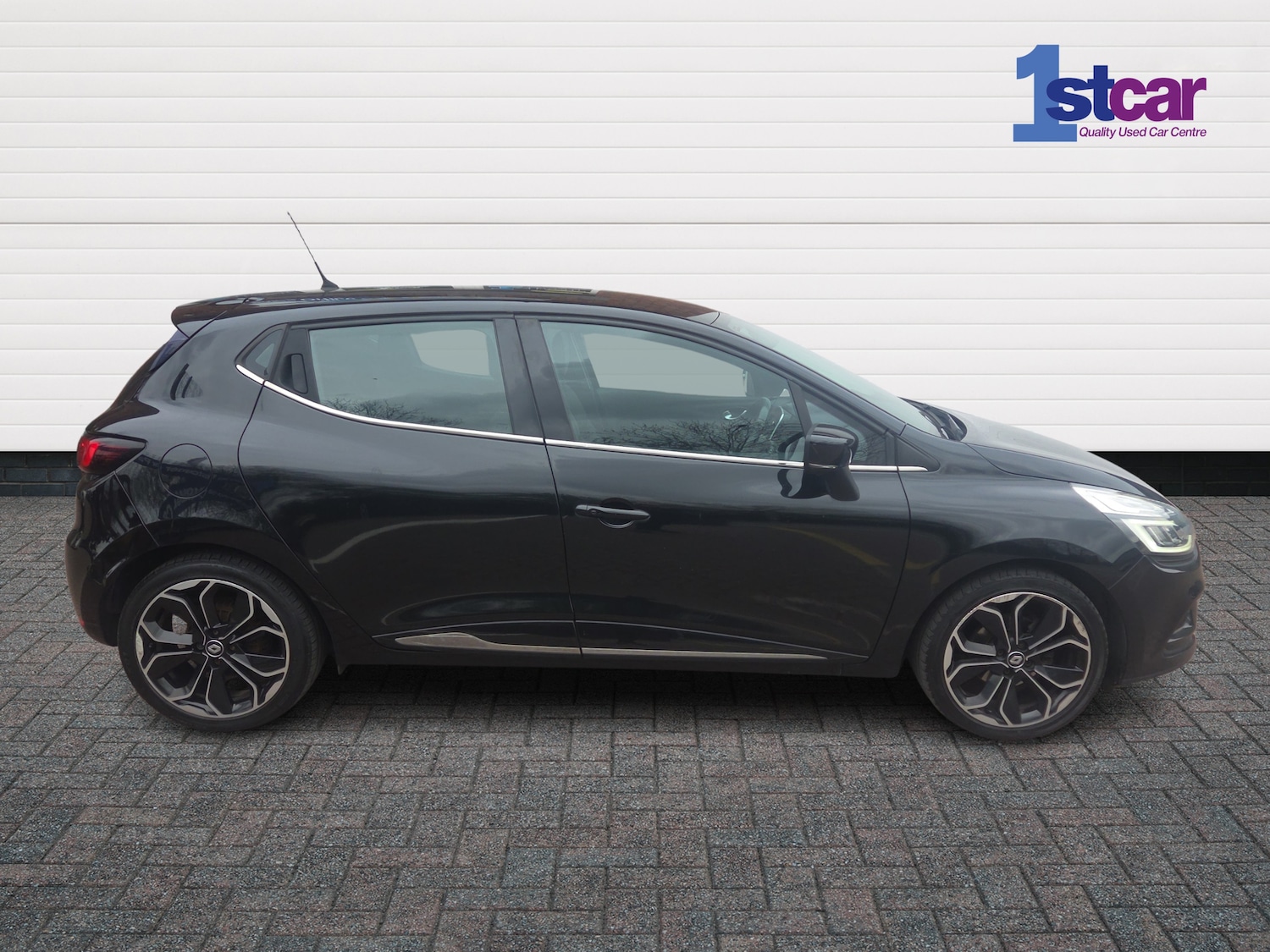 Used Renault Clio 2017 for sale - 78103429: Photo 4