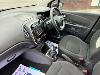 Used Renault Captur 2019 for sale - 74768989: Photo