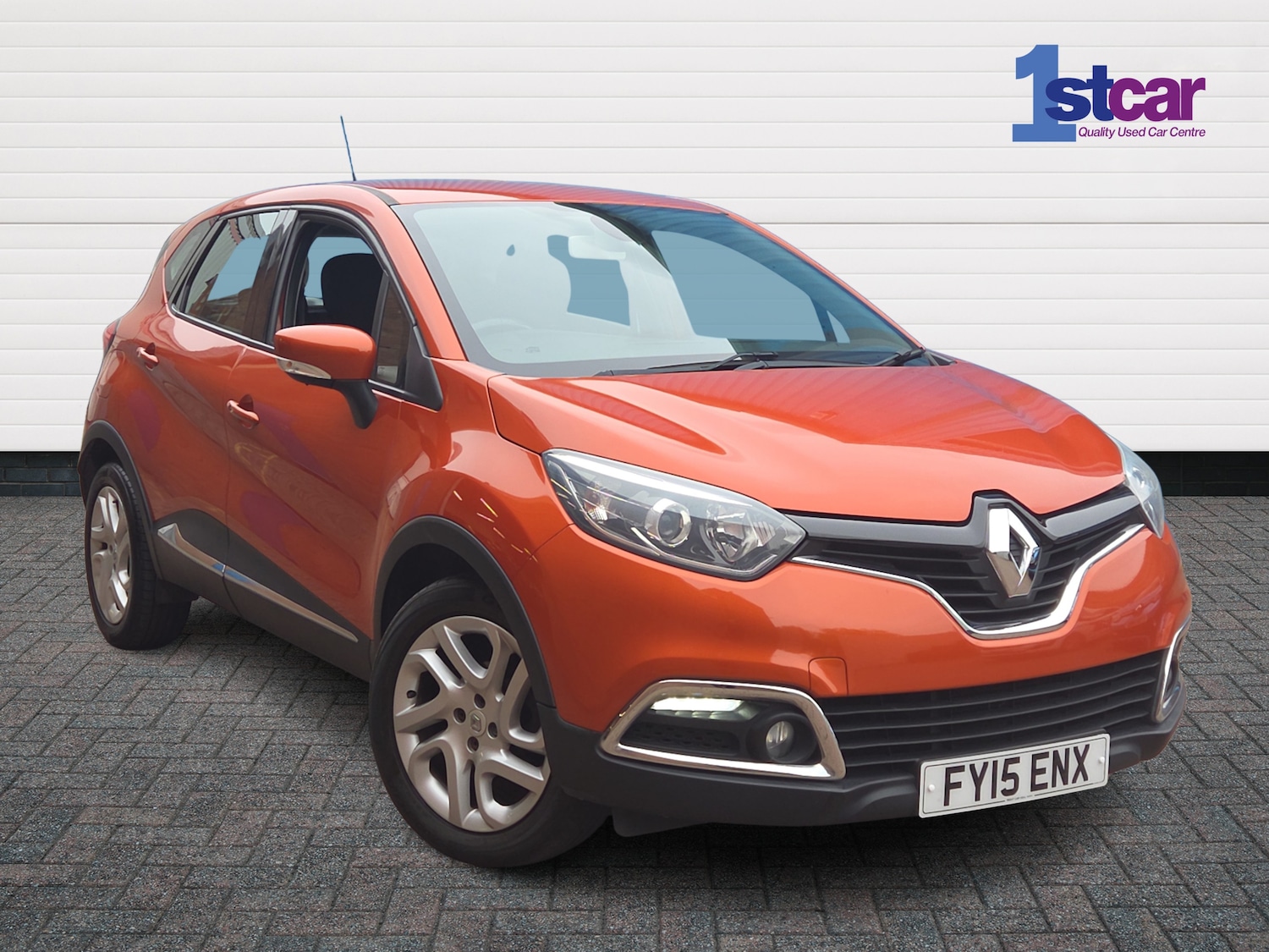 Used Renault Captur 2015 for sale - 76297788: Photo 1