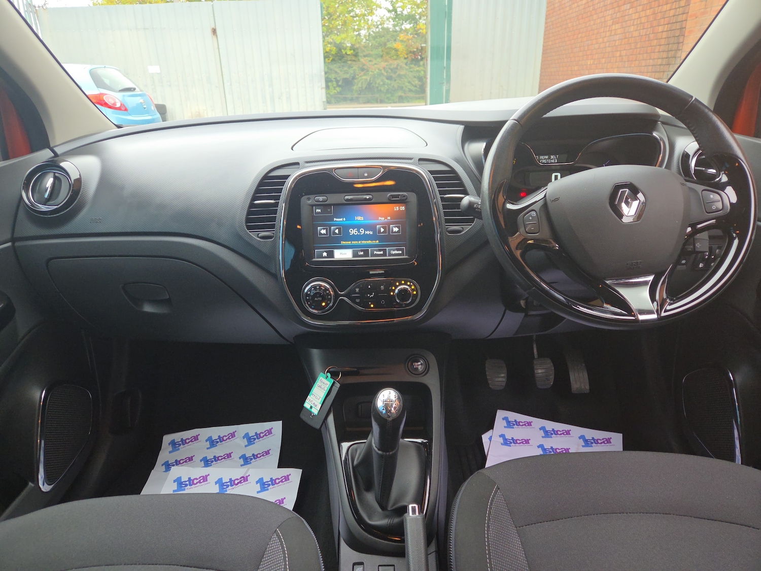 Used Renault Captur 2015 for sale - 76297788: Photo 8