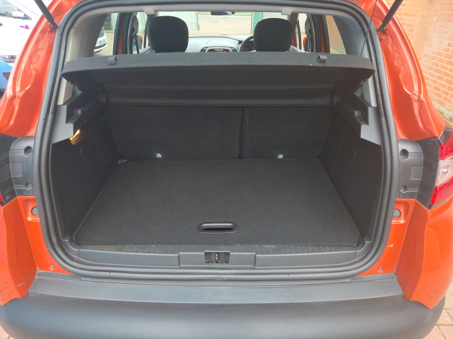 Used Renault Captur 2015 for sale - 76297788: Photo 9