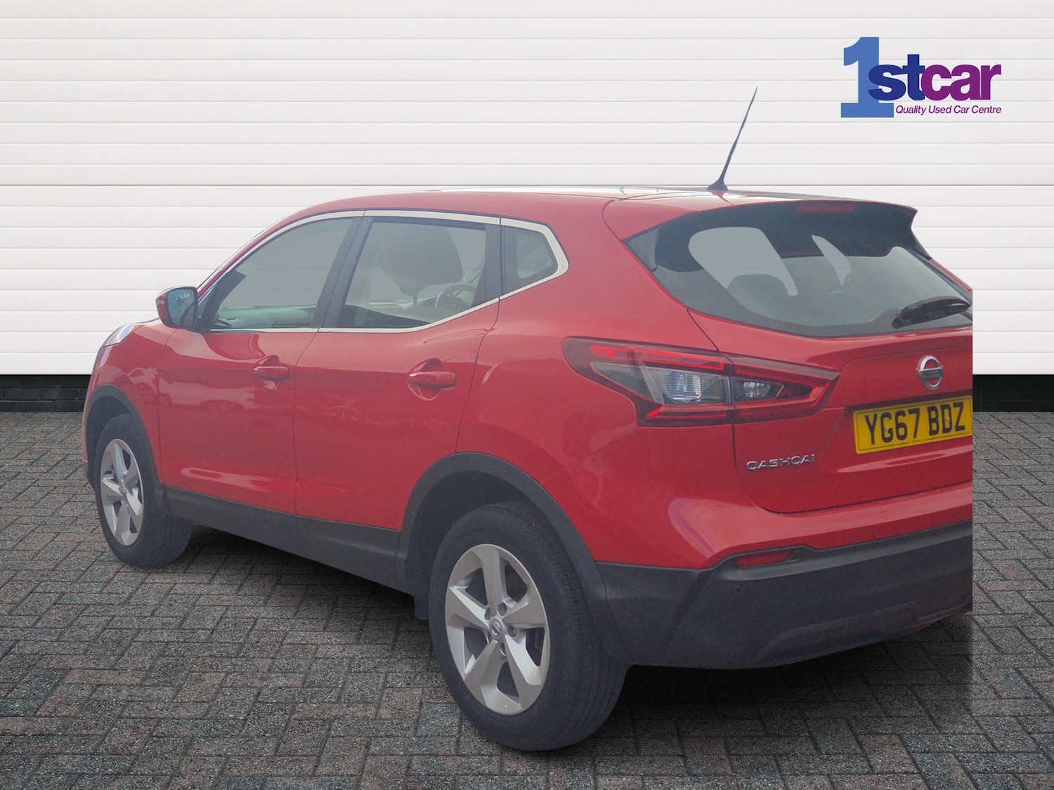 Used Nissan Qashqai 2017 for sale - 76087135: Photo 3