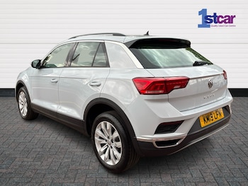 Used Volkswagen T-Roc 2019 for sale - 75460819: Photo