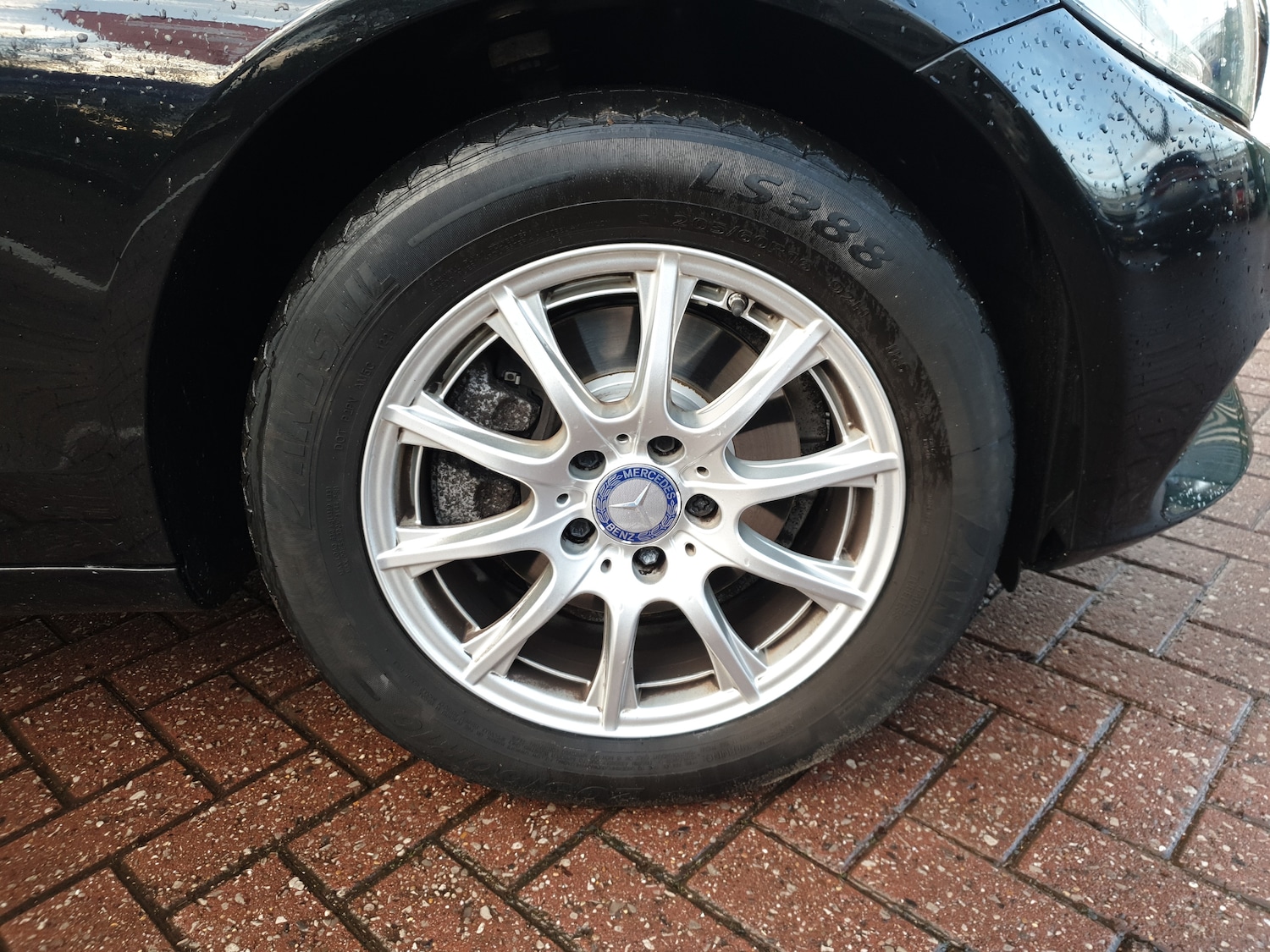 Used Mercedes-Benz C Class 2017 for sale - 77193719: Photo 5