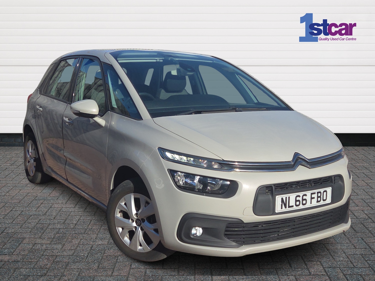 Used Citroen C4 Picasso 2016 for sale - 76351136: Photo 1