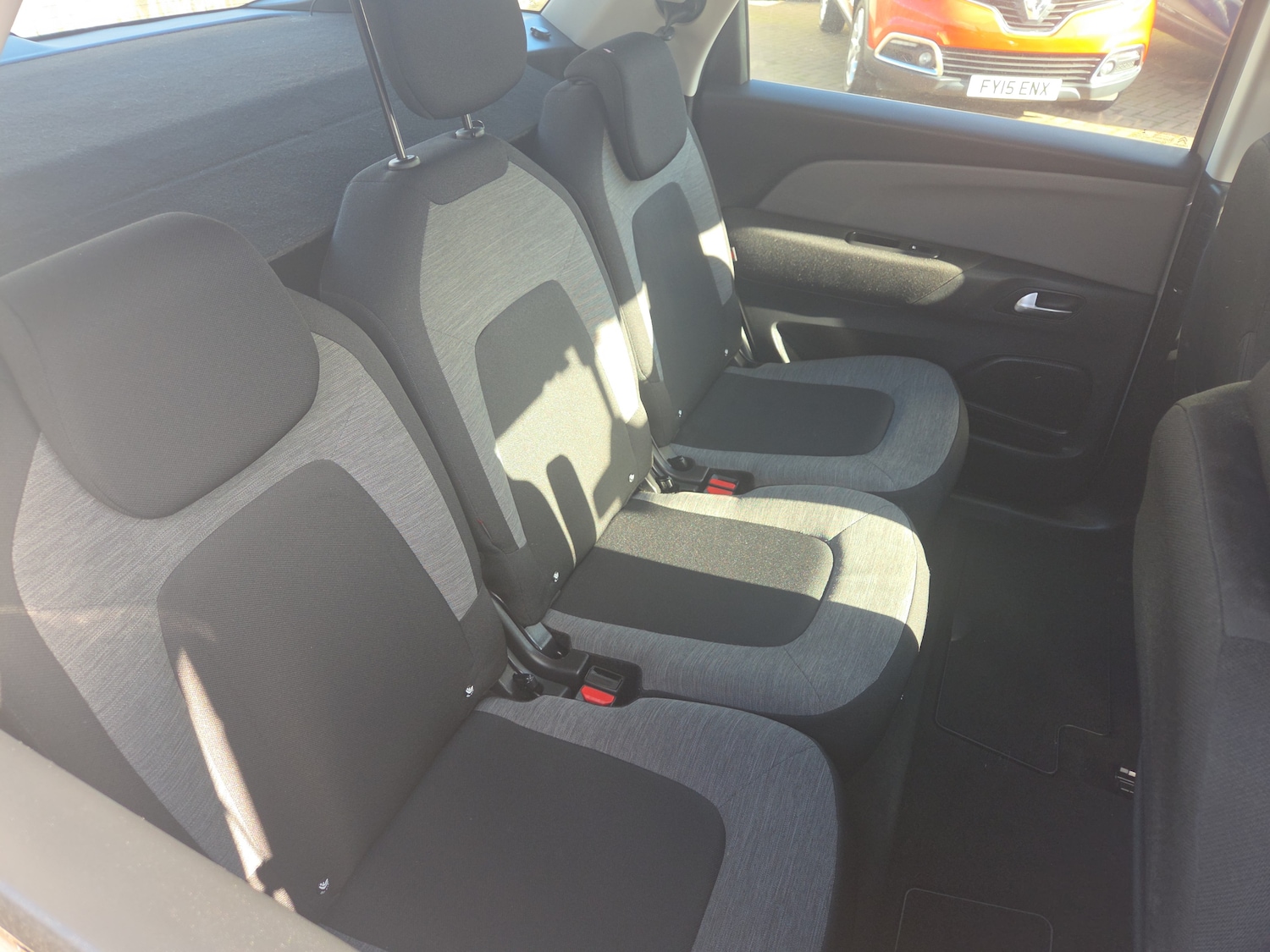 Used Citroen C4 Picasso 2016 for sale - 76351136: Photo 10