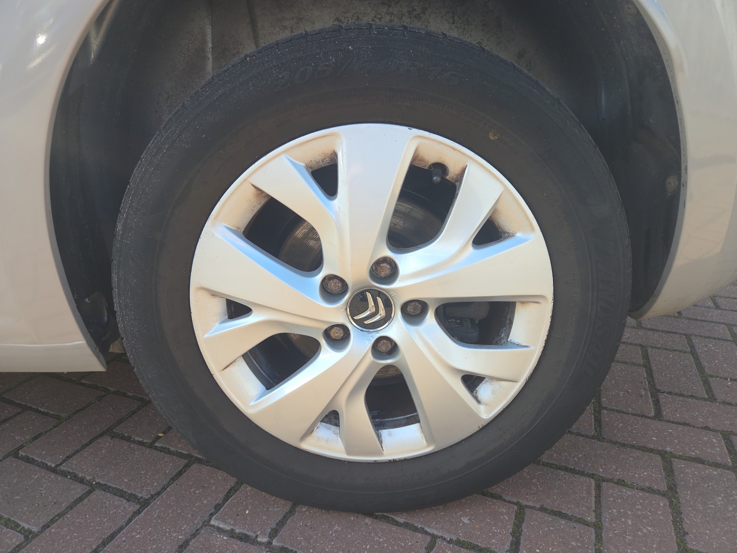 Used Citroen C4 Picasso 2016 for sale - 76351136: Photo 5