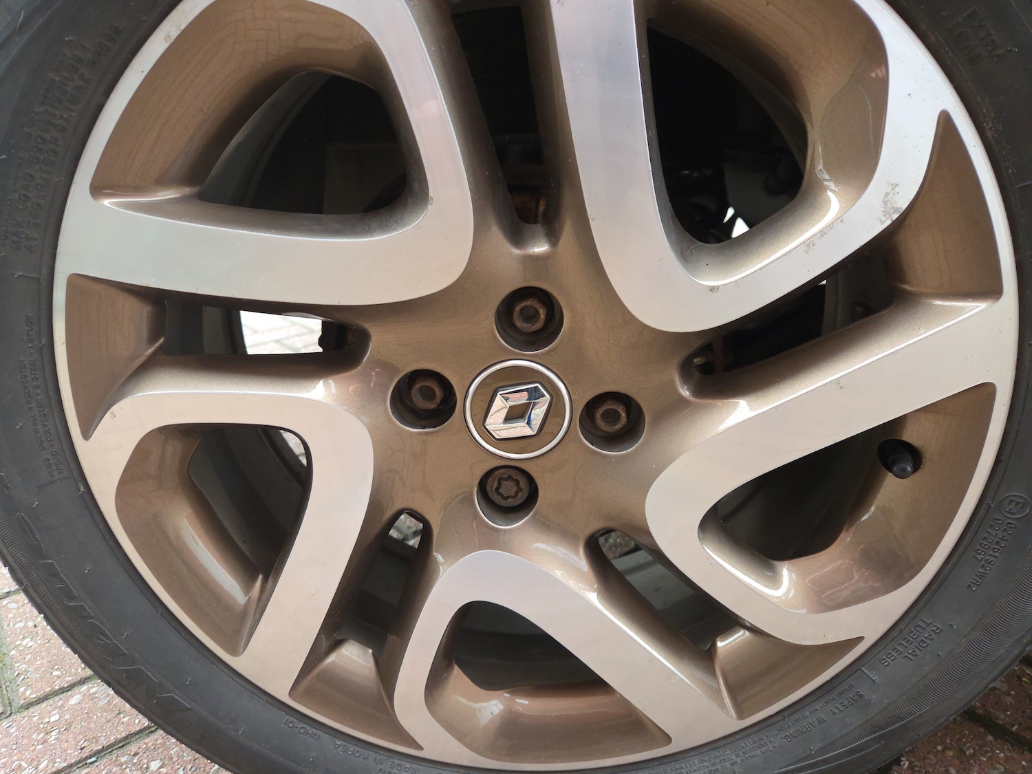 Used Renault Captur 2016 for sale - 76977950: Photo 5