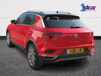 Used Volkswagen T-Roc 2018 for sale - 77673934: Photo