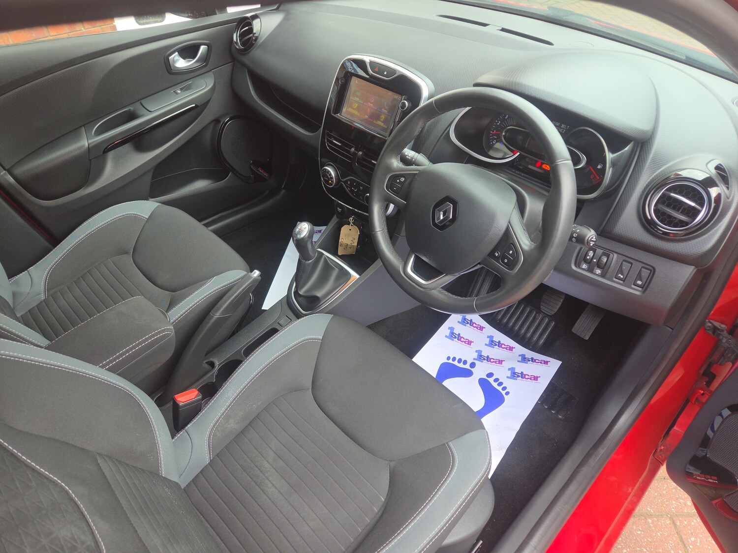 Used Renault Clio 2016 for sale - 78089114: Photo 6