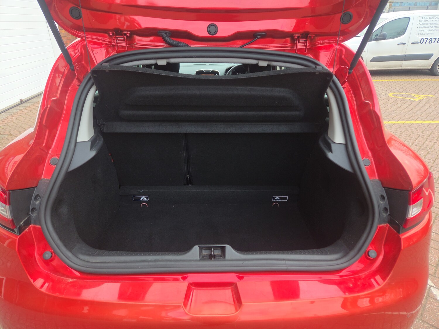 Used Renault Clio 2016 for sale - 78089114: Photo 9