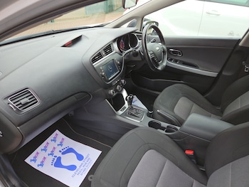 Used Kia Ceed 2017 for sale - 76285813: Photo 2