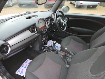 Used MINI Convertible 2013 for sale - 76434484: Photo