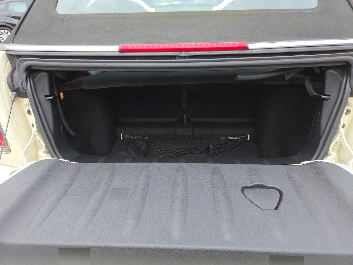 Used MINI Convertible 2013 for sale - 76434484: Photo 9