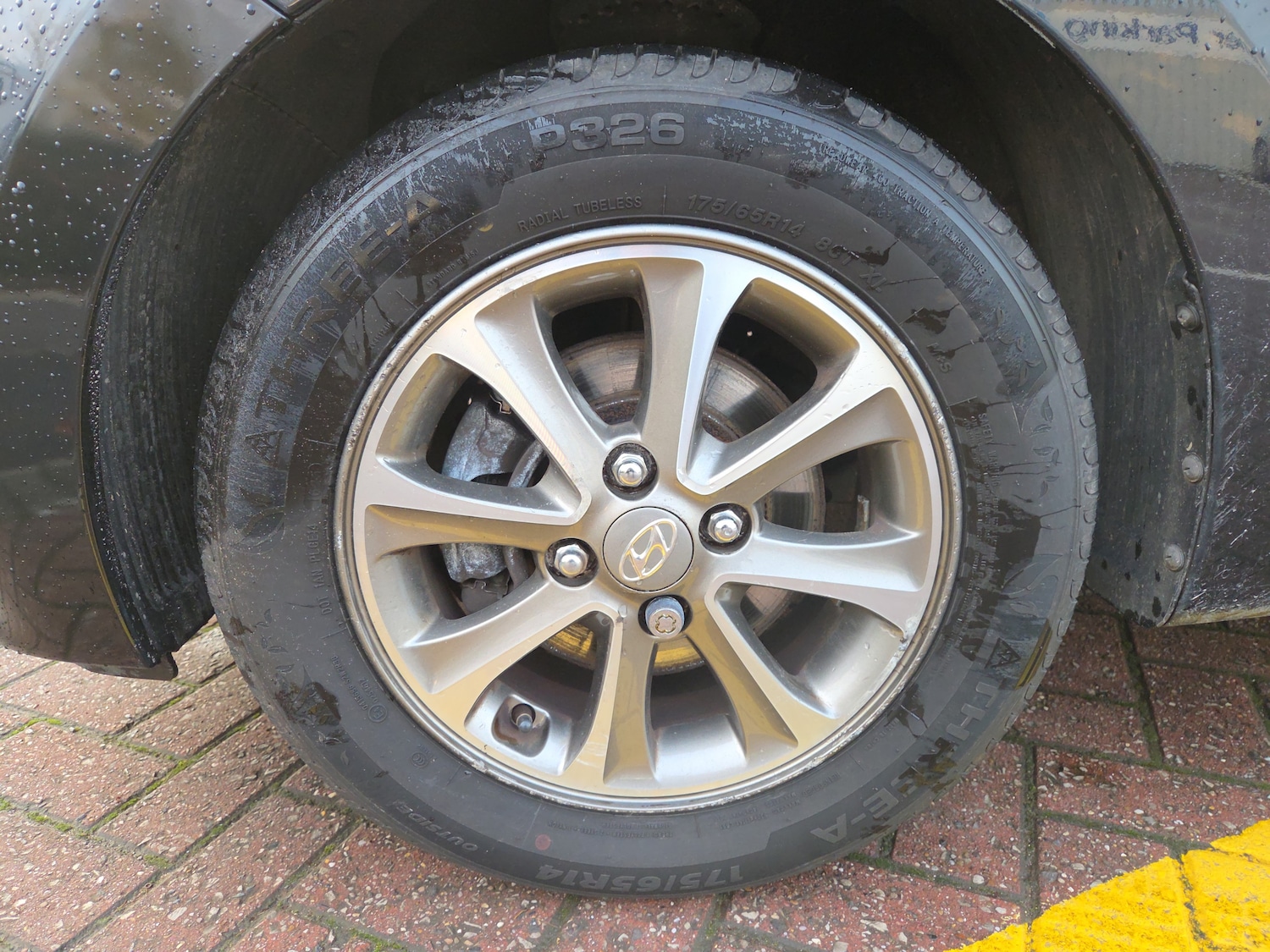 Used Hyundai i10 2015 for sale - 76966828: Photo 5