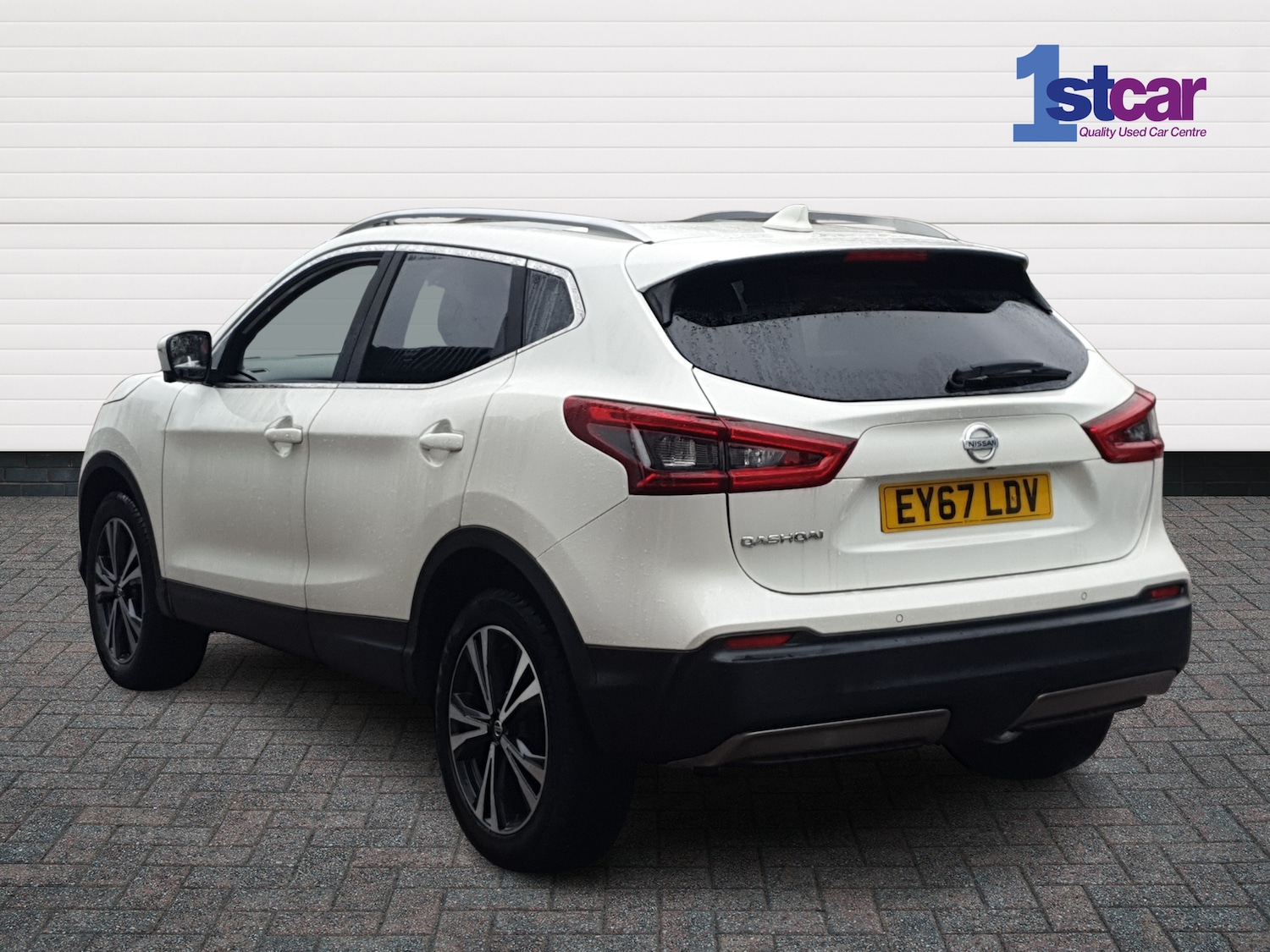 Used Nissan Qashqai 2017 for sale - 77526219: Photo 3