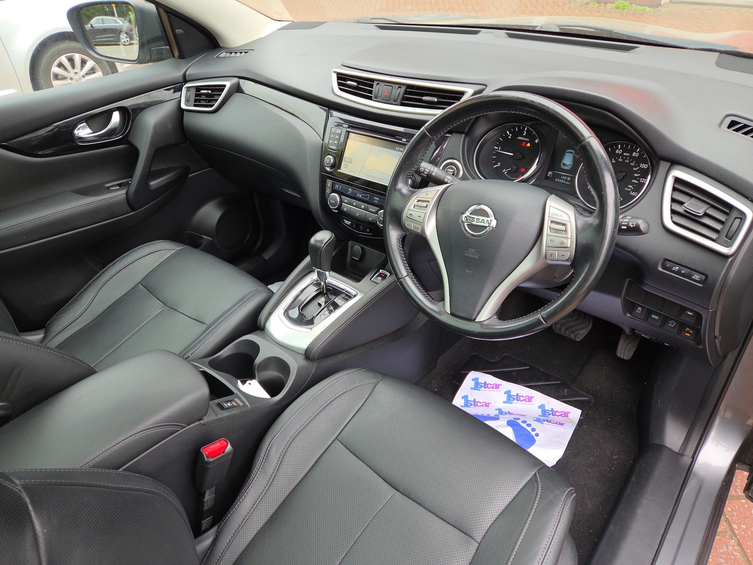 Used Nissan Qashqai 2015 for sale - 76501114: Photo 6