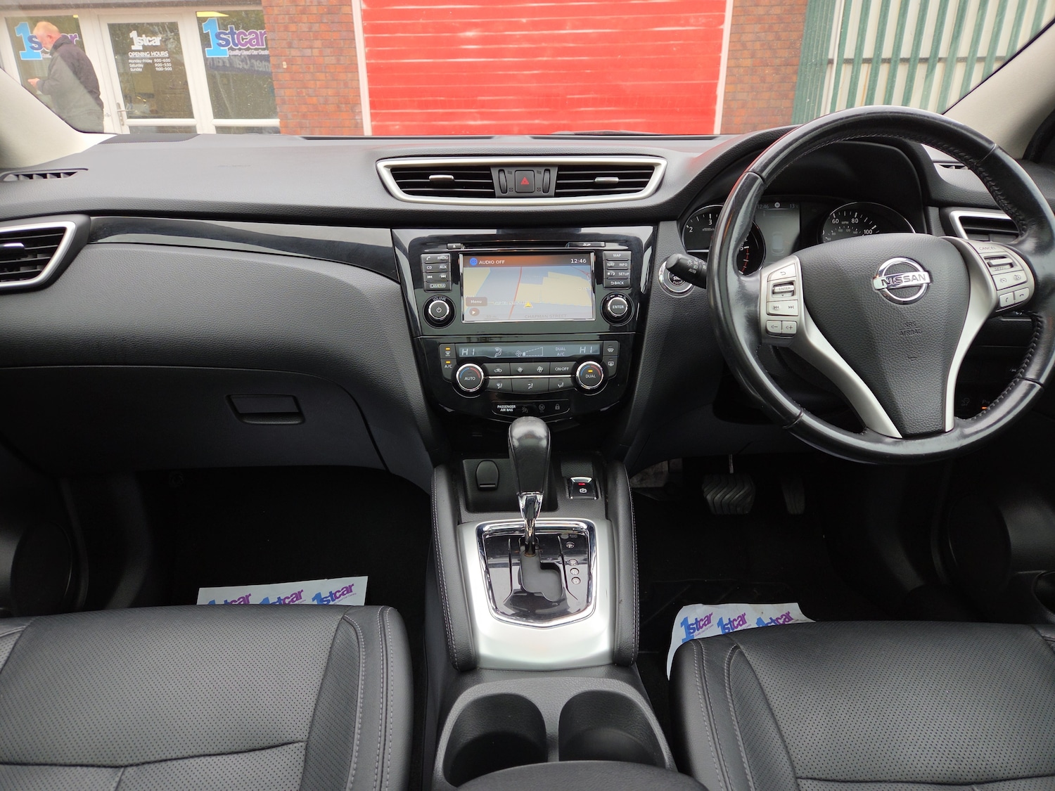 Used Nissan Qashqai 2015 for sale - 76501114: Photo 8