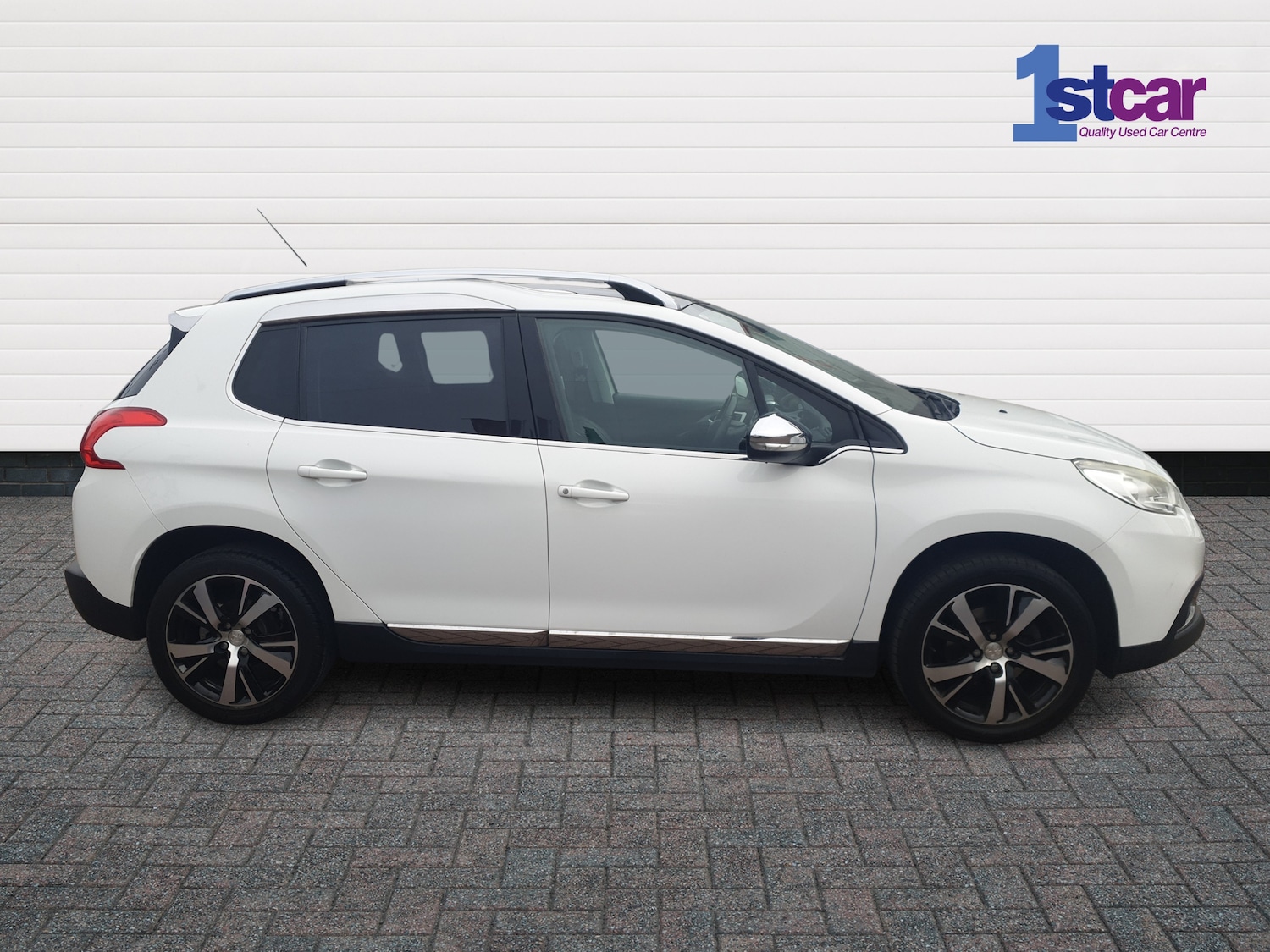 Used Peugeot 2008 2014 for sale - 77911325: Photo 4