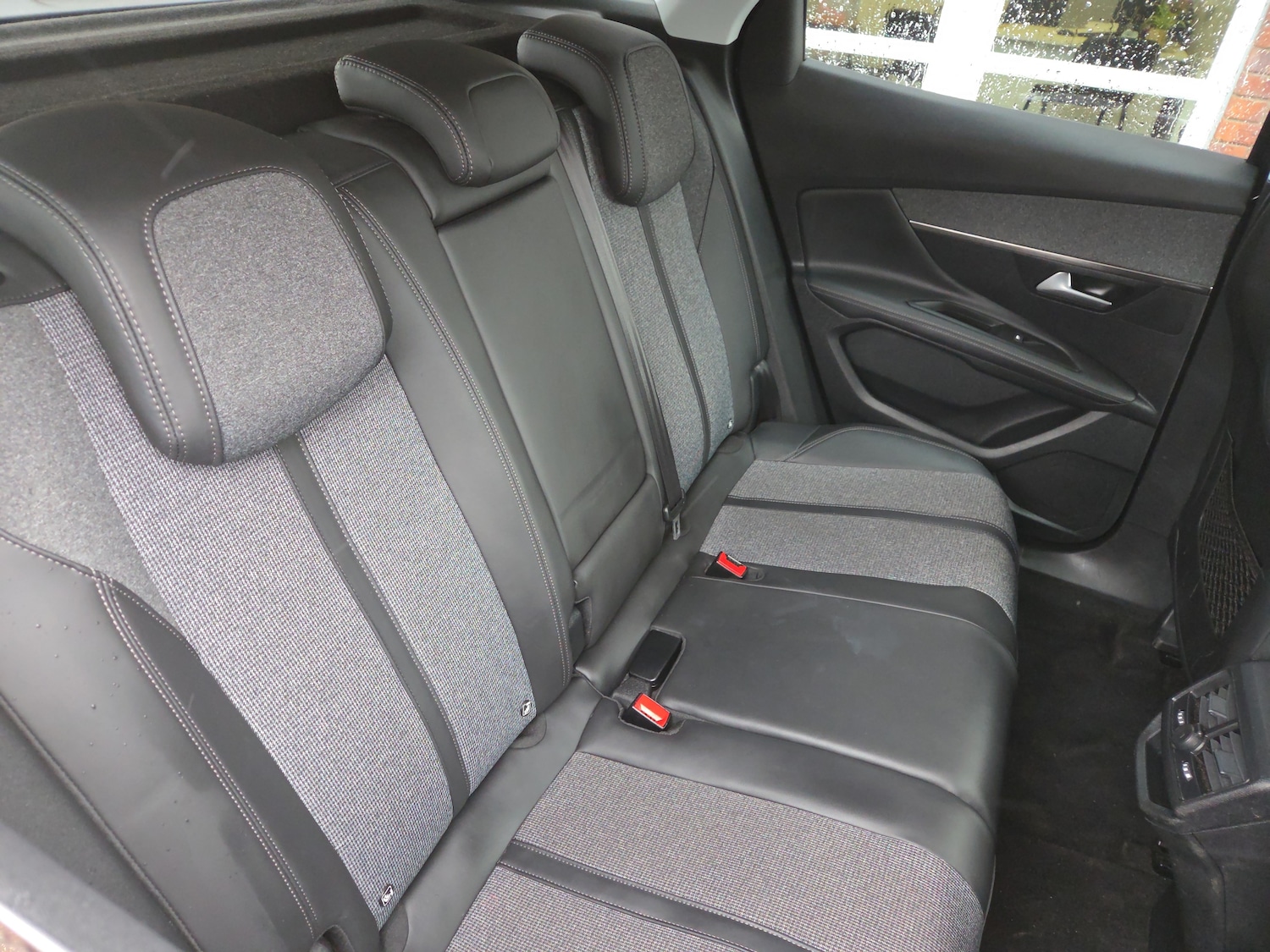 Used Peugeot 3008 2018 for sale - 77552461: Photo 10