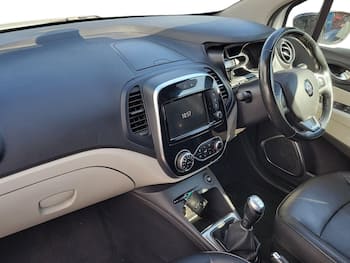 Used Renault Captur 2018 for sale - 79849293: Photo
