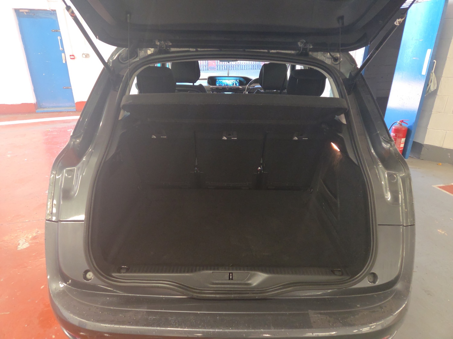 Used Citroen C4 Picasso 2015 for sale - 76574855: Photo 9