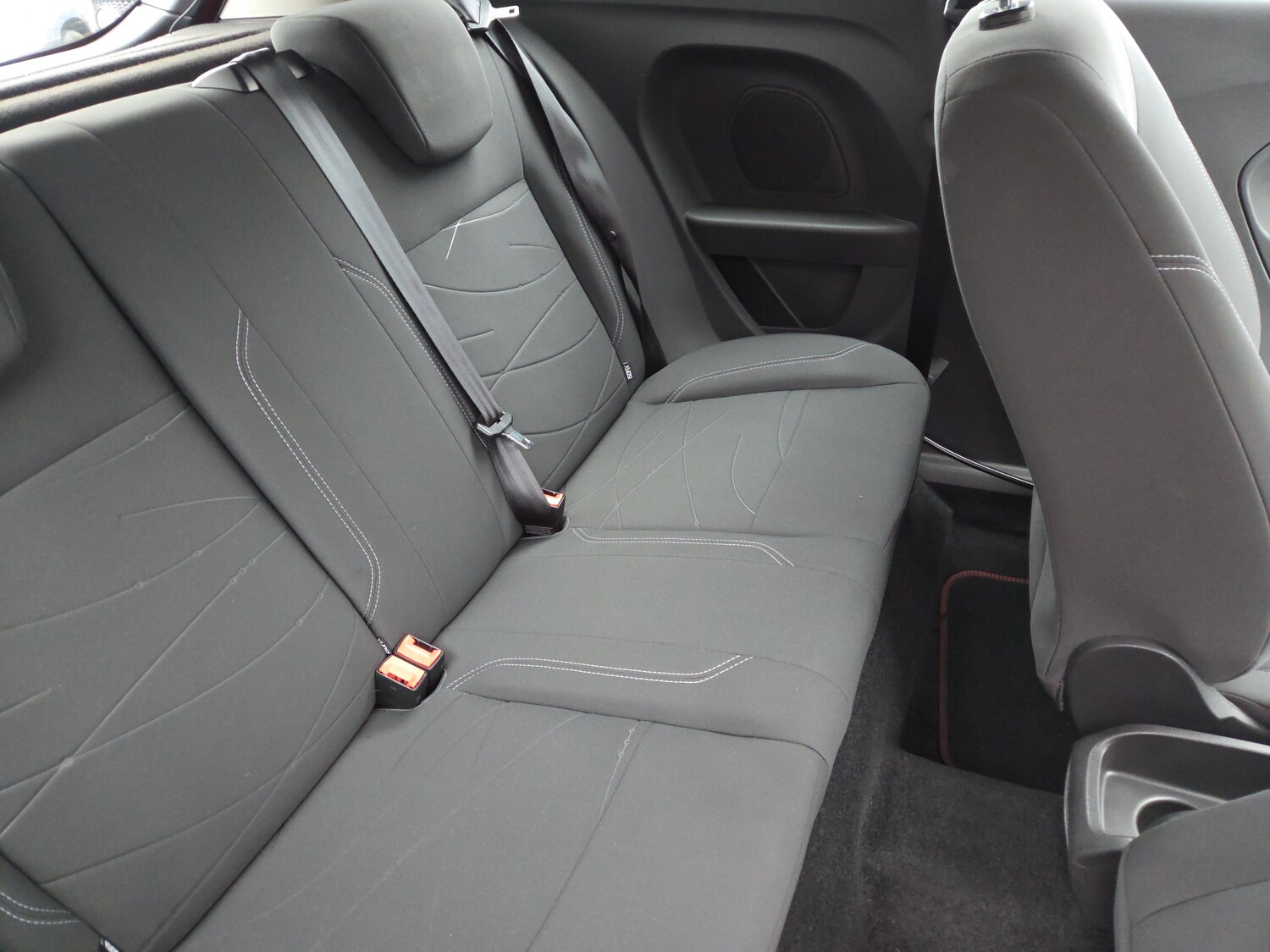 Used Ford Fiesta 2014 for sale - 76999547: Photo 10