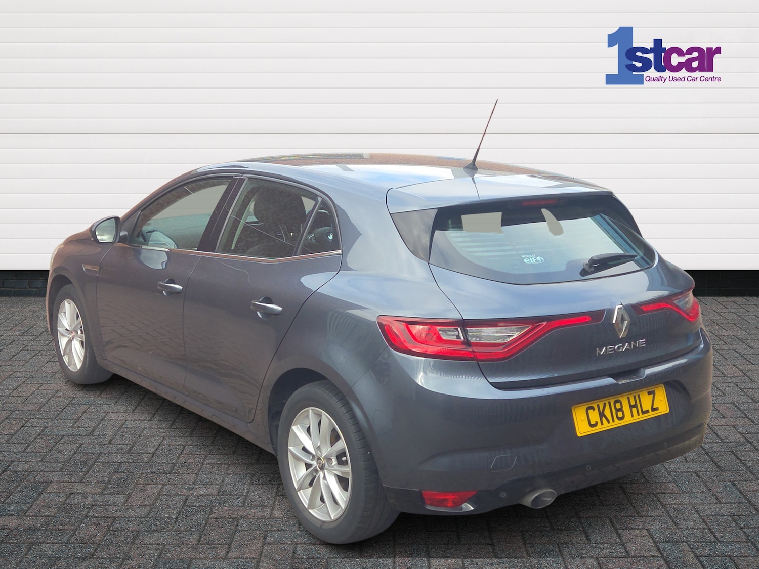 Used Renault Megane 2018 for sale - 76229530: Photo 3