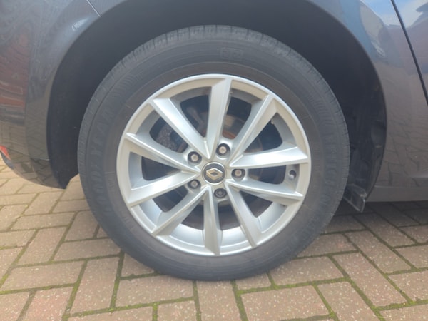 Used Renault Megane 2018 for sale - 76229530: Photo 5