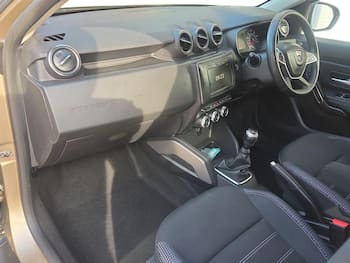 Used Dacia Duster 2020 for sale - 79809017: Photo
